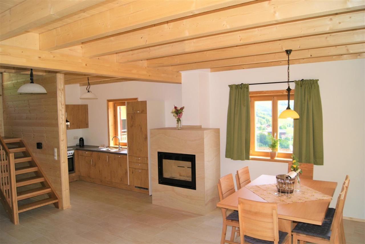 Bergchalet Am Waldrand - Pool, Sauna & Kamin Pöllauberg Eksteriør bilde